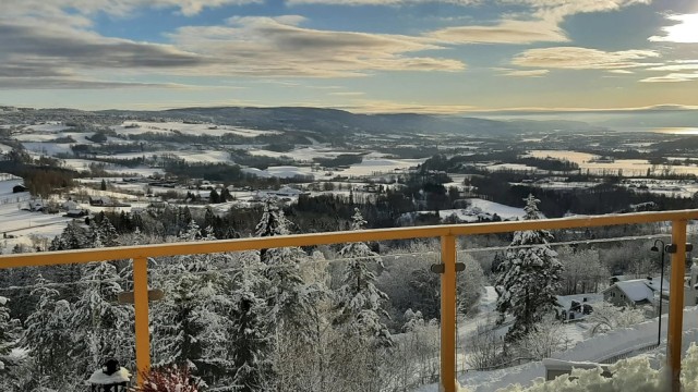 Utsikt fra balkong - Selgers bilde.