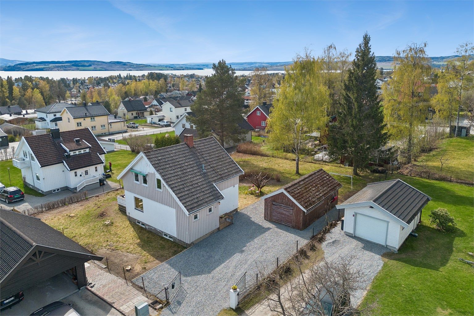 Velkommen til Løypevegen 24 - Eldre enebolig med behov oppussing/moderniseringer og attraktiv beliggenhet! 