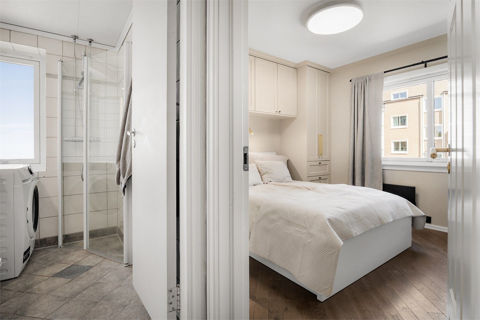 Det er ingen forkjøpsrett i aksjelaget. 