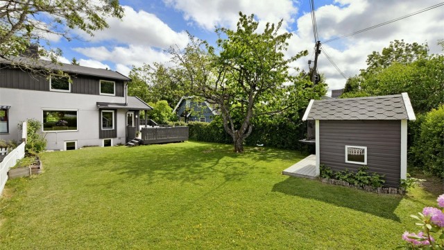 Sebastian Håbesland v/Krogsveen presenterer Ormerudveien 30C - flott beliggende bolig med stor og solrik uteplass