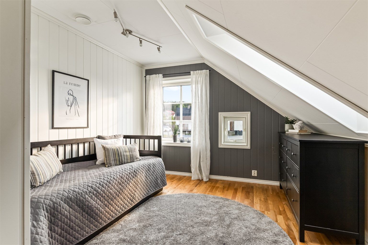 Soverom nummer fire.