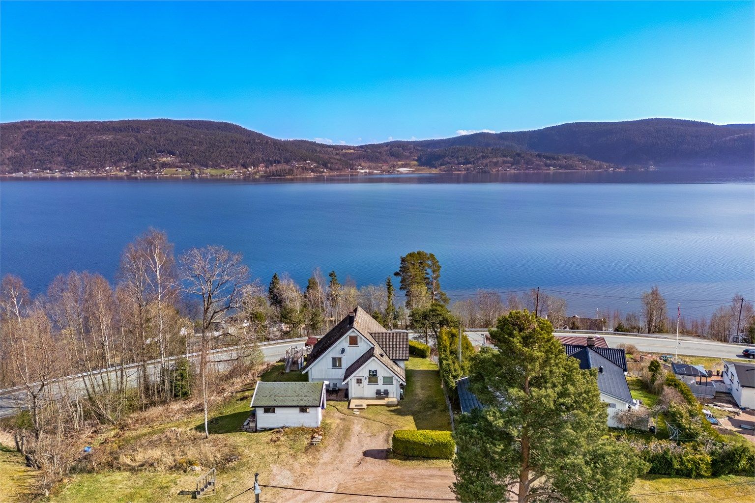 Velkommen til Nesoddbakken 7! 
Foto: Haiman Askari