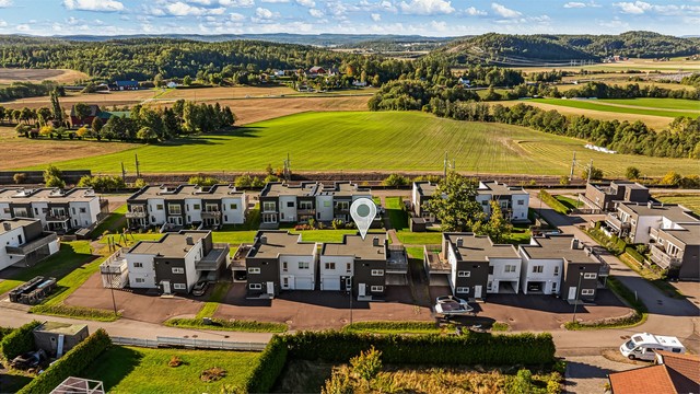 Barkåker byr på landlige omgivelser med ca. 9 minutters biltur til Tønsberg sentrum.