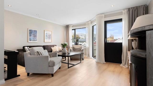 Velkommen til Ramsvikvegen 23, presentert av Daglig leder/Eiendomsmegler Preben Willmann