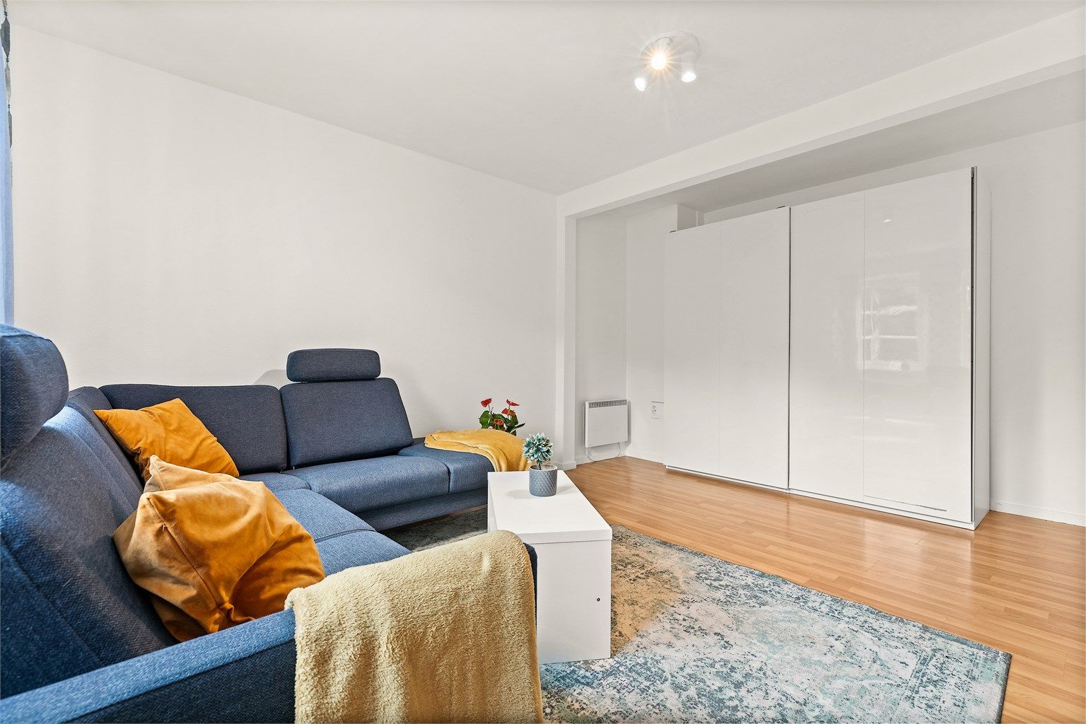 Soverommet har også mulighet for ekstra oppbevaring.