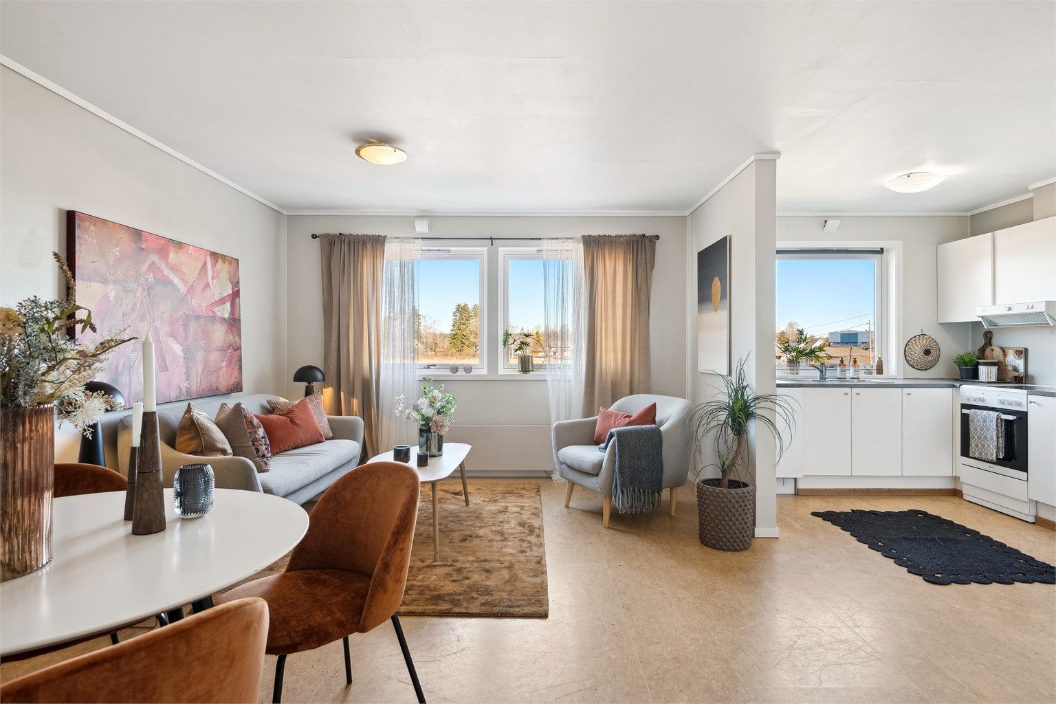 Krogsveen v/ Vegard Gjeisklid presenterer Kisavegen 96 A - En lys og luftig 2-roms eierleilighet beliggende på Nordkisa