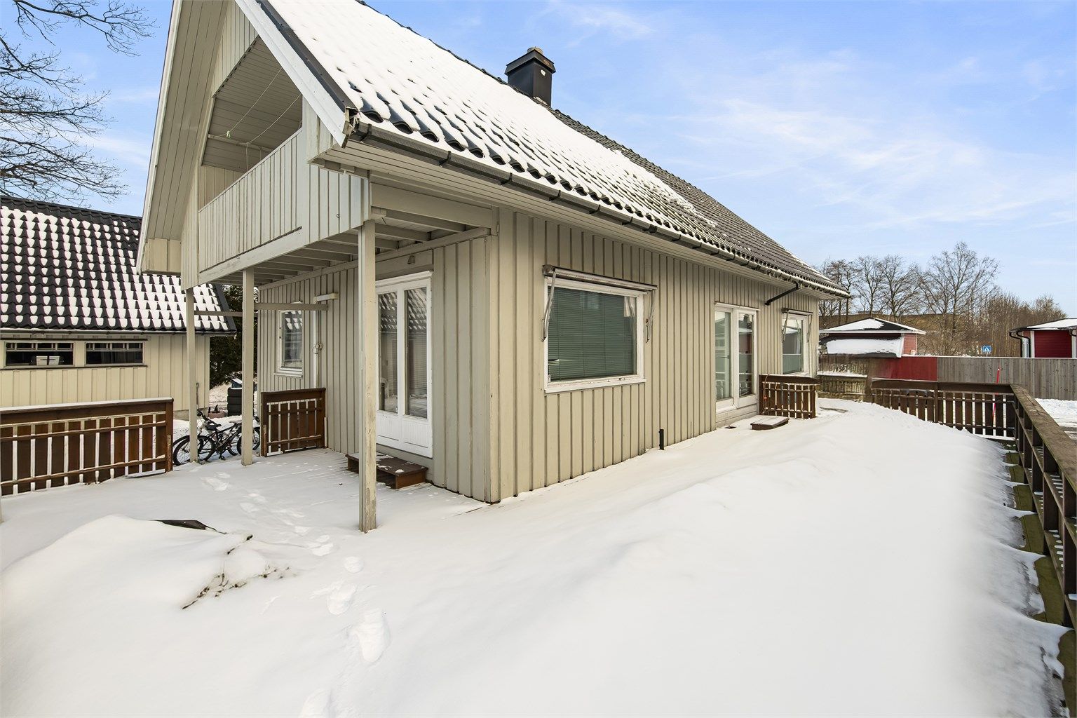 Terrassen vender mot syd og vest