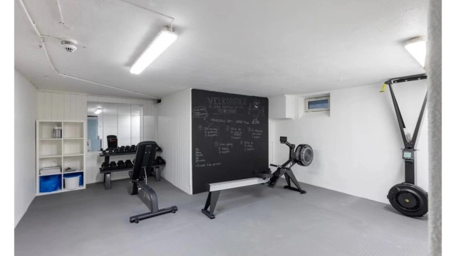 Borettslaget har også et eget treningsrom i kjeller.