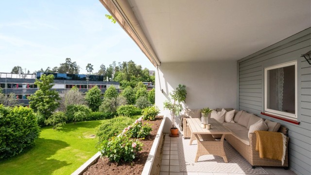 Velkommen til Ullern Allé 7! - Presentert av Halvor Langerud Heikkilä v/ Krogsveen Majorstuen og Oslo Vest! Foto: Kreativ Mango.
