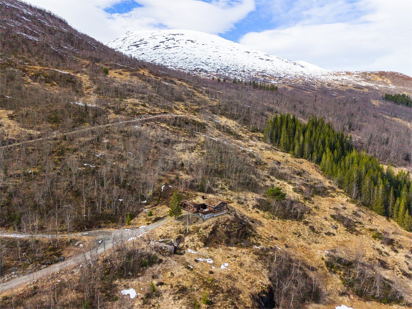 Her kan man virkelig nytte godt av et eldorado av fritidsaktiviteter både sommer og vinter, i rolige omgivelser 
