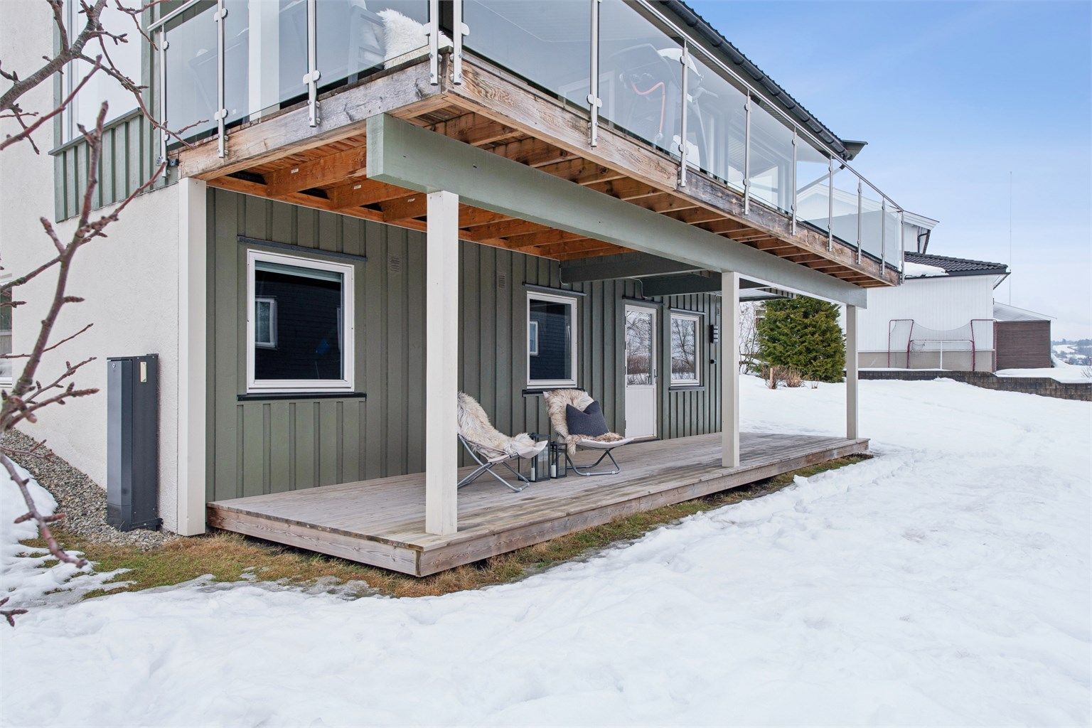 Terrasse/Platting med adkomst fra hovedsoverom.