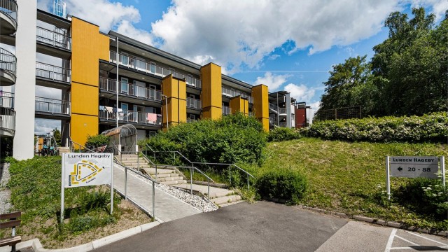 Borettslaget er en del av det populæret Lunden Hageby Vel.