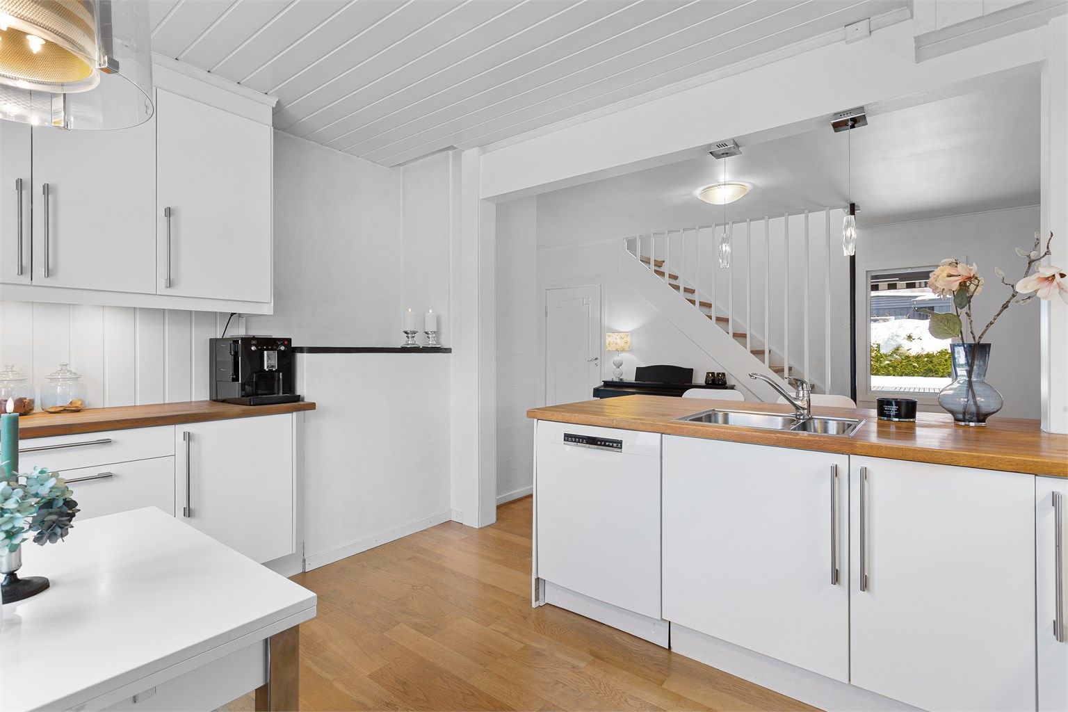 Mulighet for en mindre spiseplass ved vinduet