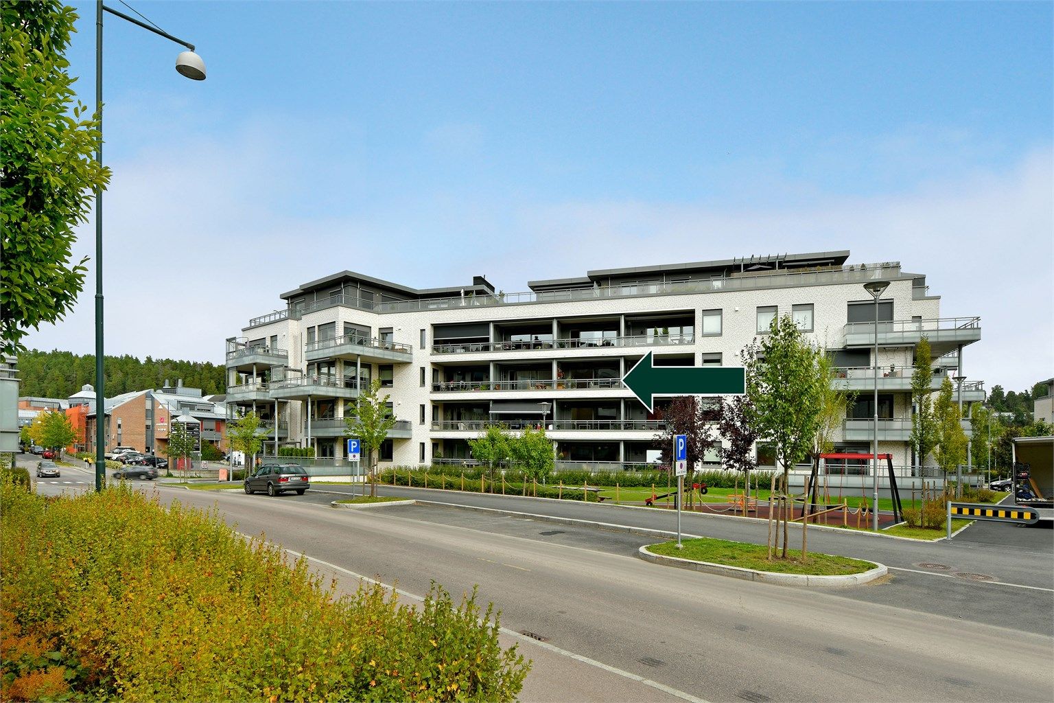 Leiligheten ligger tilbaketrukket i hjertet av Kolbotn sentrum! 