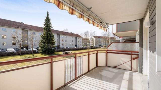 Eiendomsmegler Krogsveen v/Lene Gran Jensen ønsker velkommen til Alexander Kiellands Gate 17C!