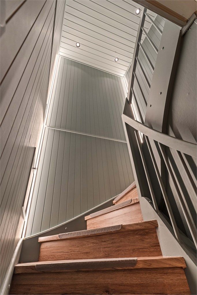 Boligen byr på mye finurlig belysning.