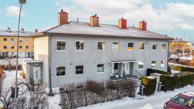 Velkommen til vakkert enderekkehus i Guristuveien 13D!
Foto: Martine Eren Jacobsen