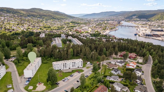Nordbykollen med regulerte friarealer, flott turterreng og lysløype ligger som nærmeste nabo til borettslaget.