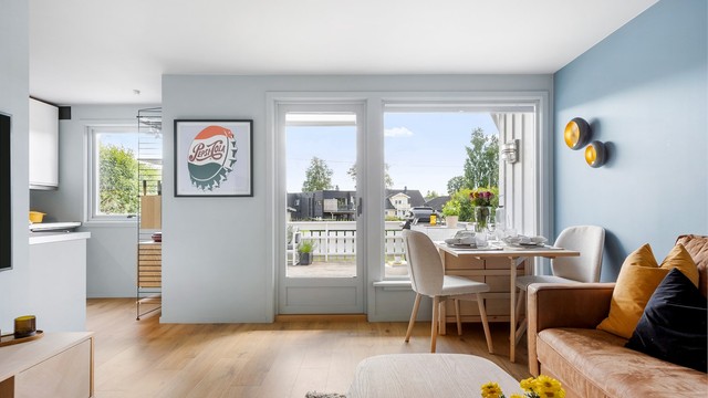 Store vinduer slipper inn rikelig med dagslys