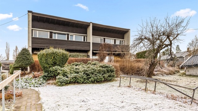 Velkommen til Tores Vei 3B presentert av Hamdi Kaptan v/Krogsveen Nordstrand.