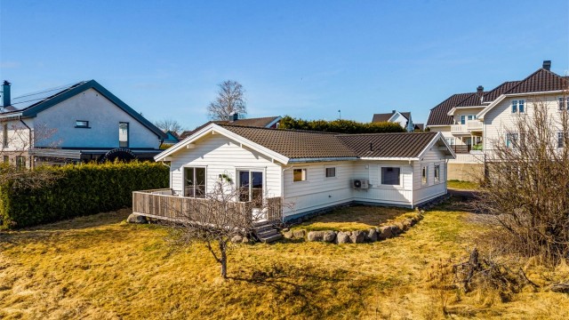 Raveien 253 B - presentert av Krogsveen v/Andreas S. Bjønnes