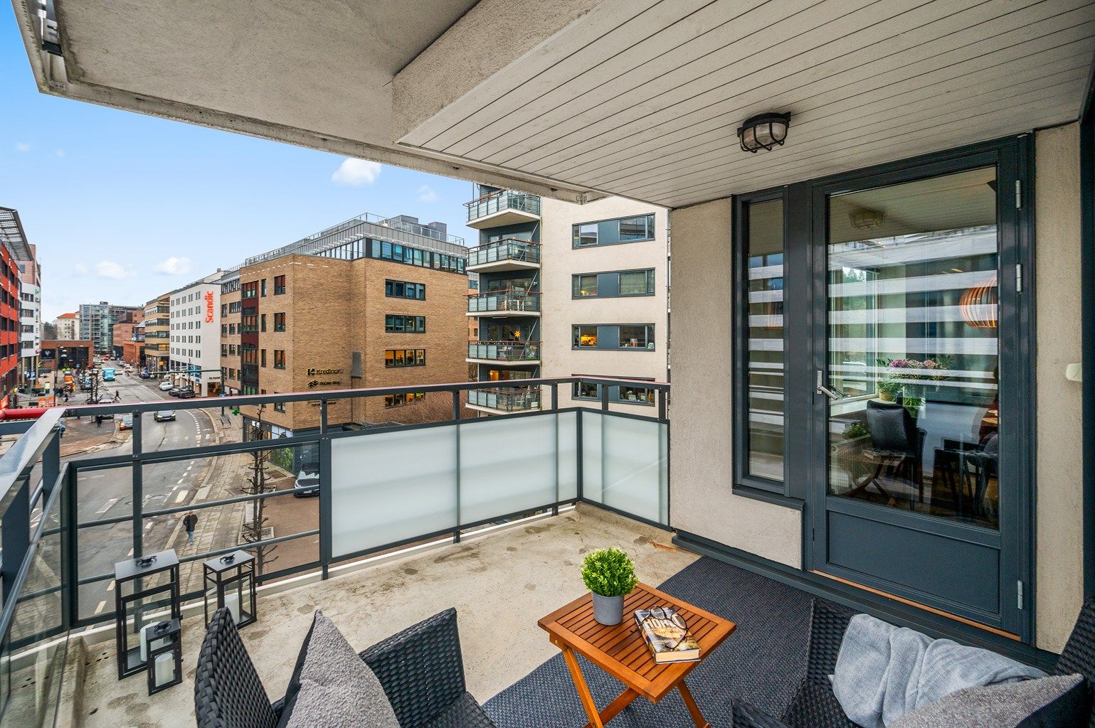 Tom Martinsen v/ Krogsveen har gleden av å presentere Karenslyst allé 40!