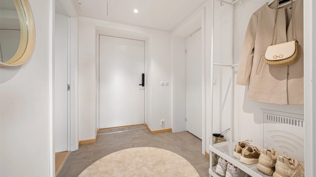 Velkommen inn til en lys entré