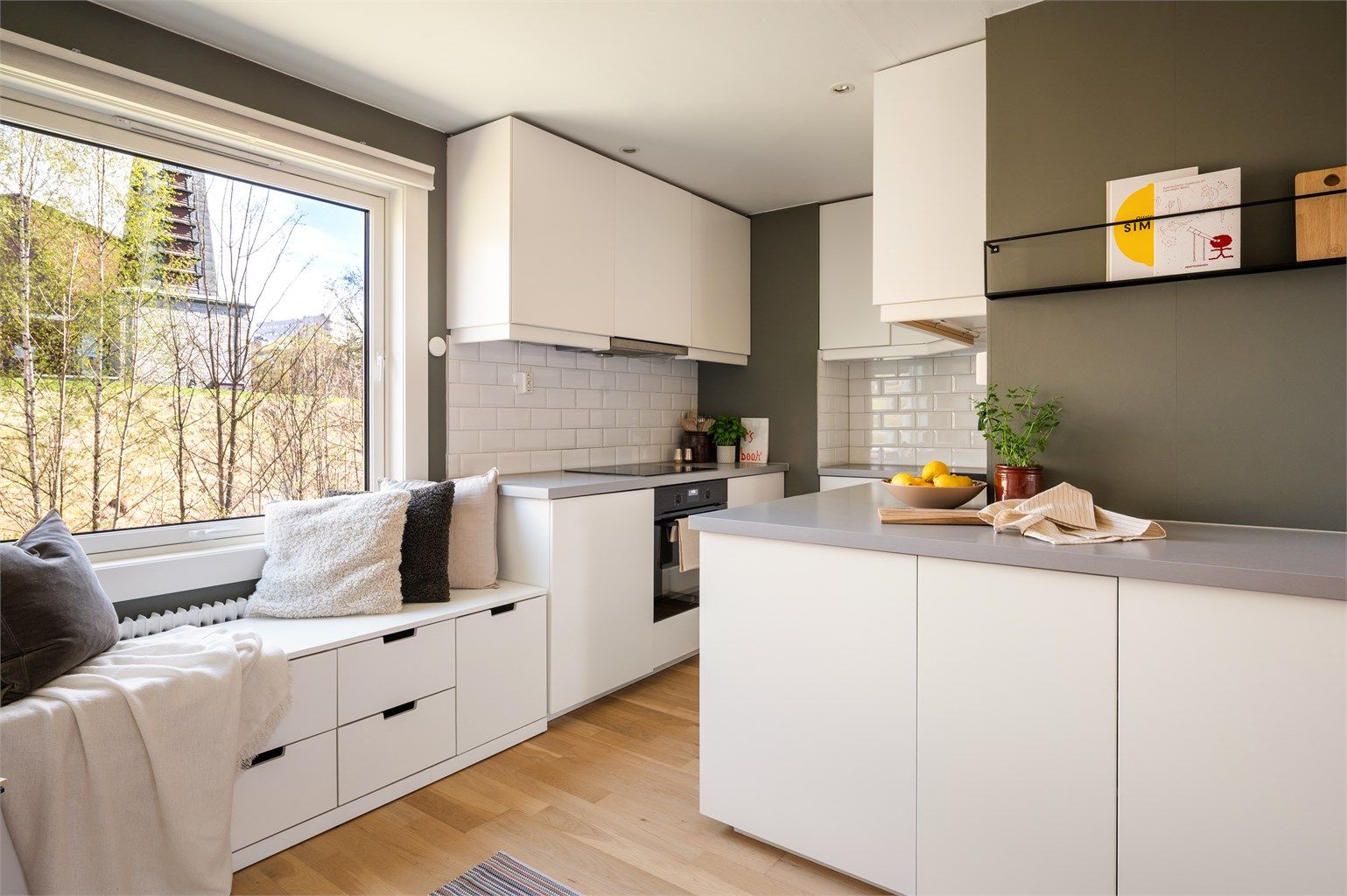 Tonsenjordet borettslag er et svært populært borettslag på Disen/Årvoll. Her er det et ungt, sporty og engasjert bomiljø