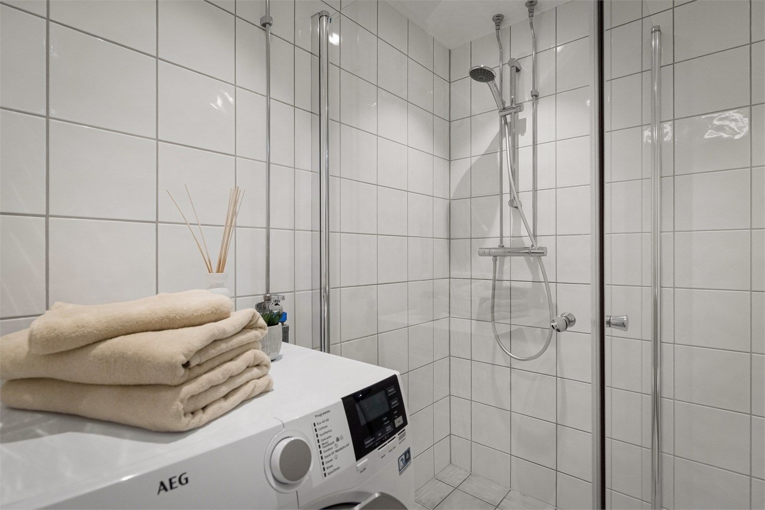 Opplegg for vaskemaskin. Mekanisk avtrekk