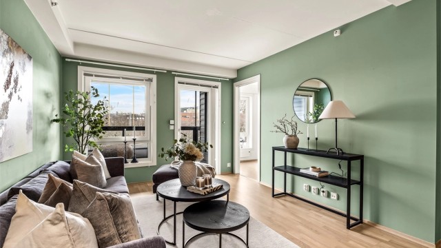 Leiligheten har en gjennomgående god standard og er godt vedlikeholdt.