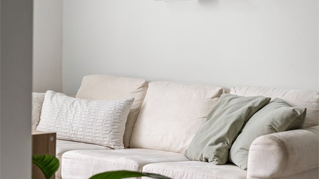 Plass til sofagruppe og TV