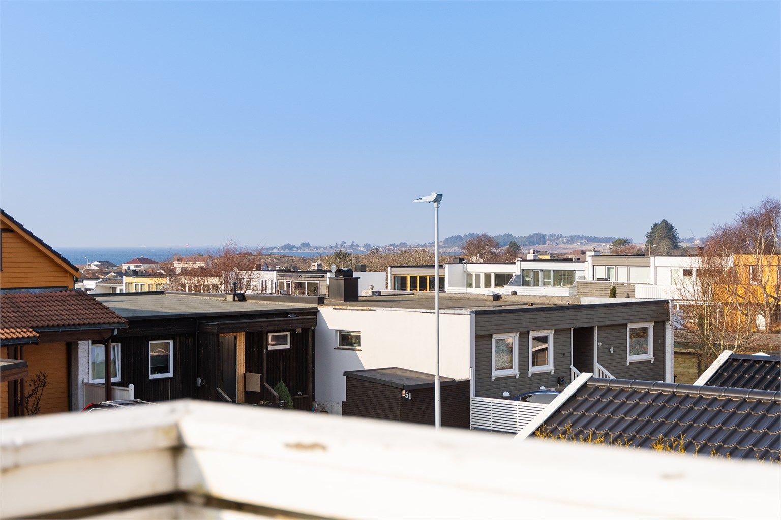  Fin utsikt og fine solnedganger.