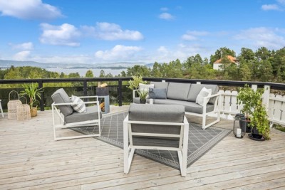 Nord-vendt terrasse på ca. 92 kvm med fantastisk utsikt mot fjorden og Oslo