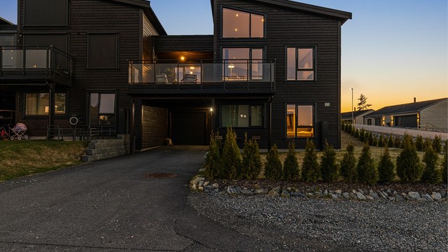 En moderne og velholdt bolig fra 2021, klar for nye eiere.