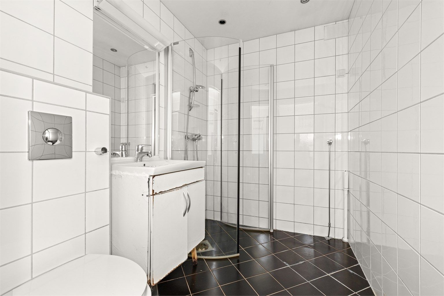 Bad/wc/vakerom (varmekablene virker ikke)