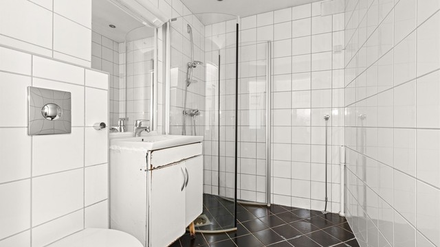 Bad/wc/vakerom (varmekablene virker ikke)