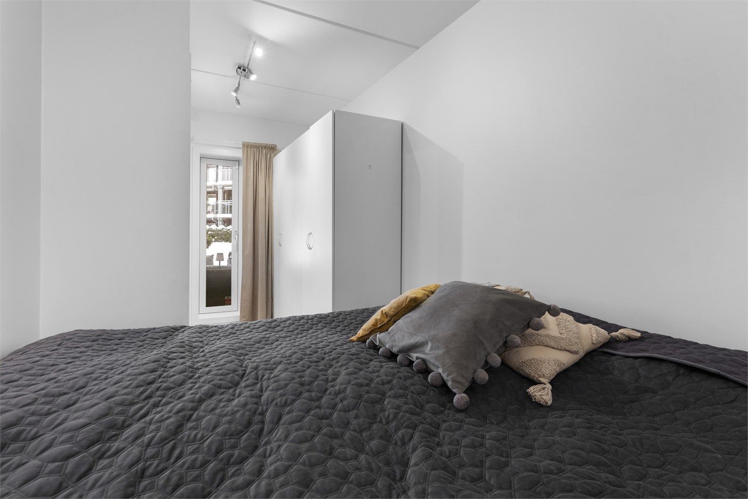 Her er det god plass til å skape en privat og avslappende sone.