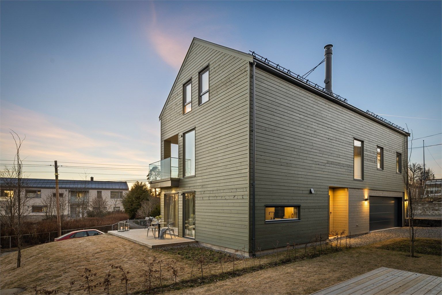 Velkommen til Skogholtveien 28D - Ny og lekker enebolig | 3 stuer | 4 sov | Dobbelgarasje | Solrikt | Blindvei