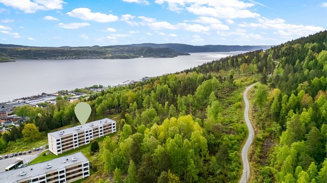 Beliggenheten i enden av veien gir ingen gjennomgangstrafikk.