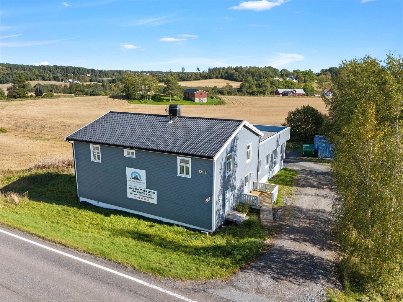 Velkommen til Fetveien 1292 - stor næringseiendom med kontrolokaler, lager, garasjer m.m. 