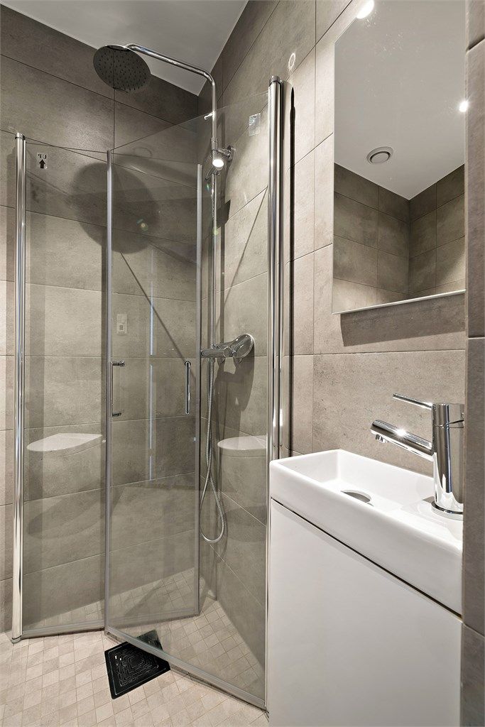 Bad/wc sør for carport