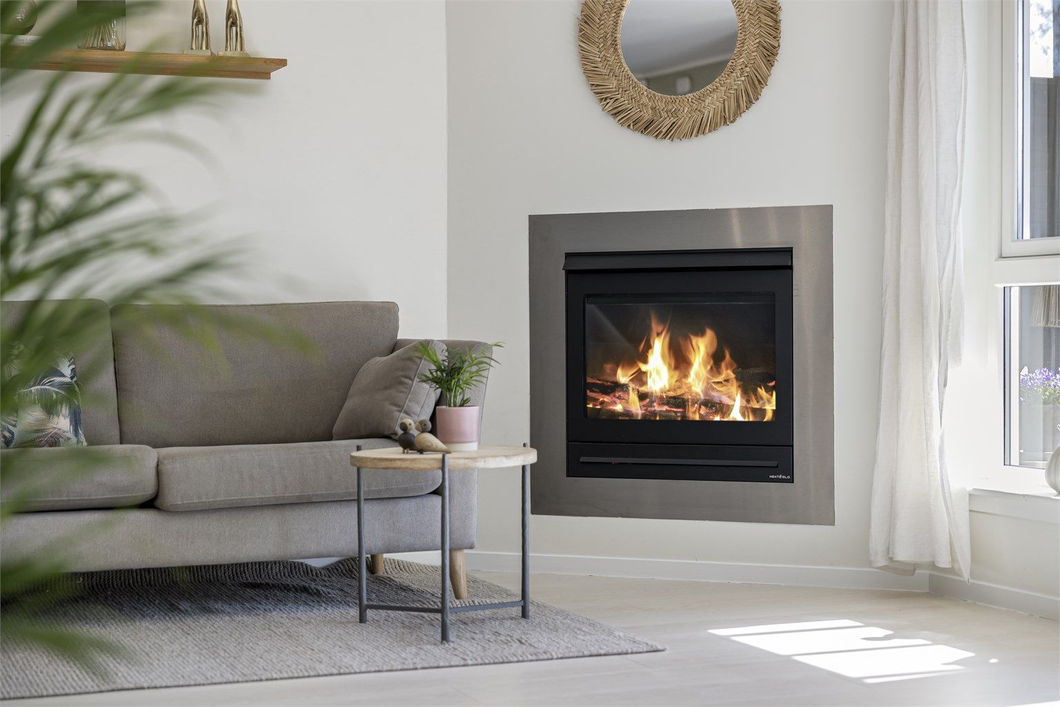 Gasspeisen gir en lun og behagelig varme i stuen.