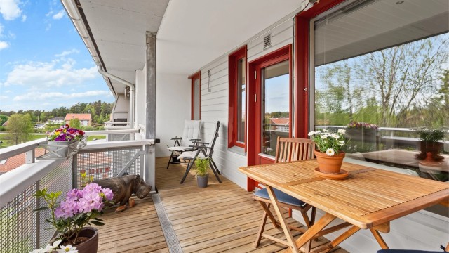 Velkommen til Harald Hårfagres vei 34C - En bolig med mye potensiale og marka som nærmeste nabo!