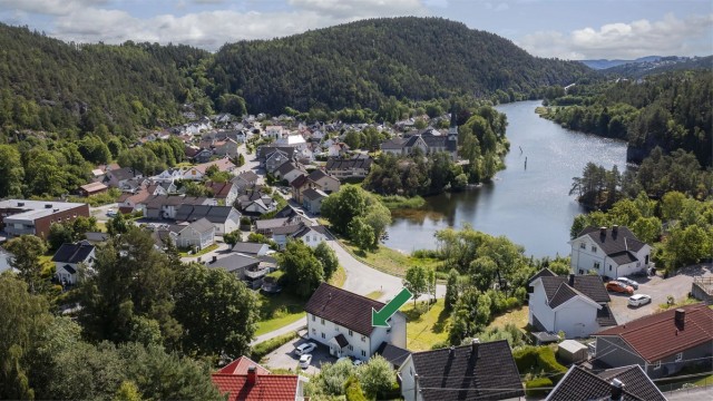 Krogsveen presenterer Dalsbygdvegen 1! Foto: Danny Twang