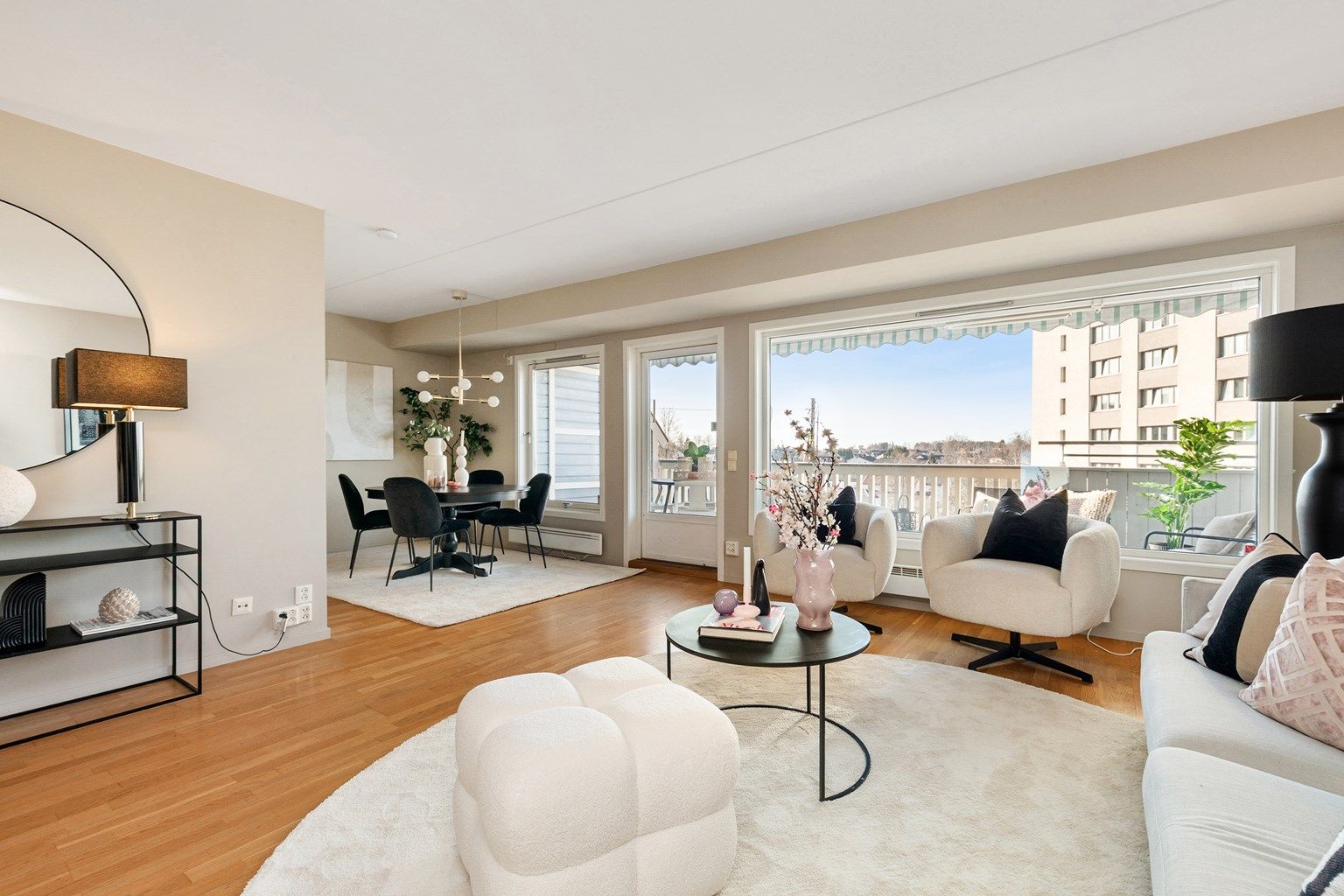 Velkommen til Kurveien 19!