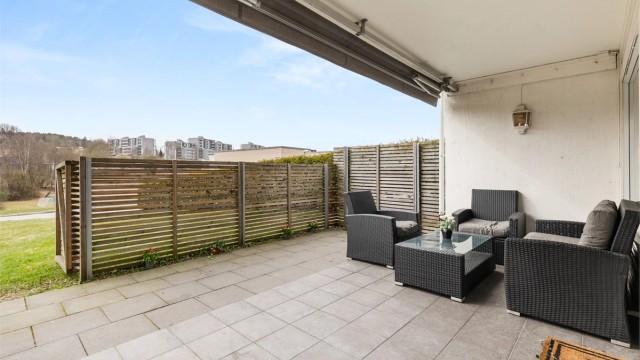 Simen Istre Grevskott v/Krogsveen har gleden av å presentere Høybråtenveien 25H!