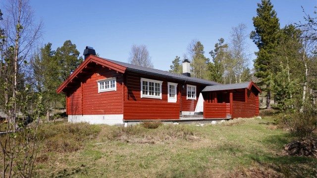 Velkommen til Lysbakkenvegen 12 på Bjorli, en innholdsrik fritidsbolig med 4 soverom - presentert av Eiendomsmegler Harald Osdal i Krogsveen Sunnmøre