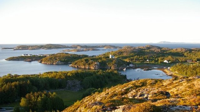 Oversiktsbilde mot Nordbotn, tatt fra marinaen sin hjemmeside.