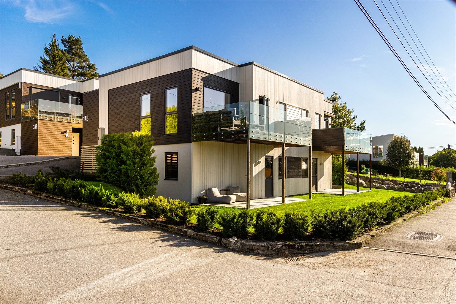 Vardeveien 1A presenteres av Per-Espen i Eiendomsmegler Krogsveen.