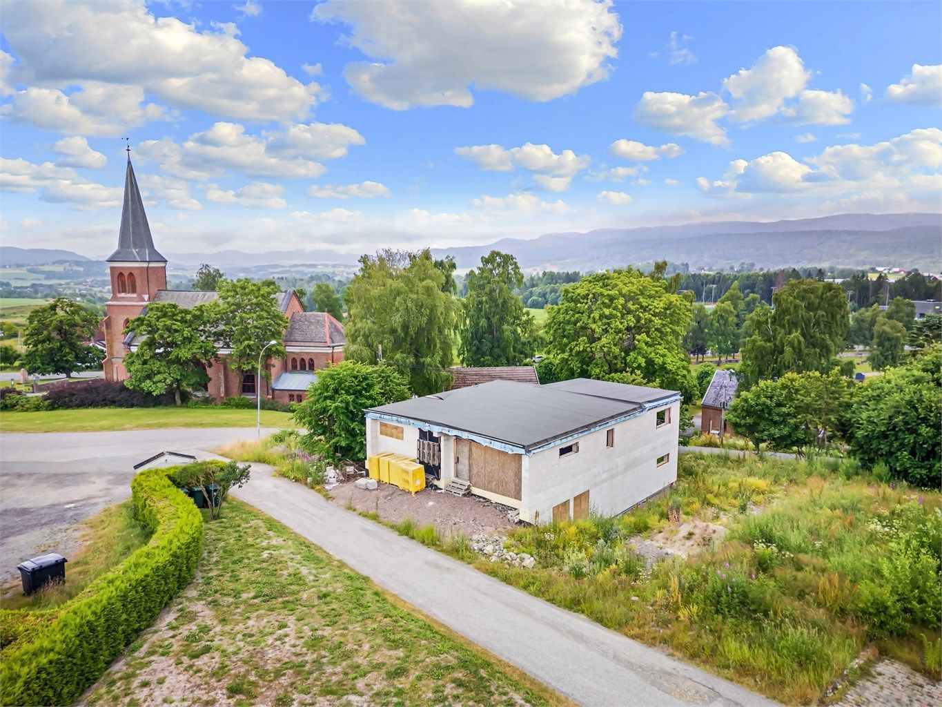 Moderne og innholdsrik enebolig, som ble påbegynt i 2024. Her kan du sette ditt eget preg! 
Foto: Ole Thoresen